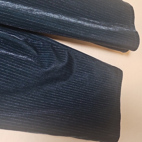 ✨ Cat & Jack Girls Velvet Jumpsuit L (10/12) Blue Shimmer 🎀 Elegant & Comfy - Picture 5 of 7